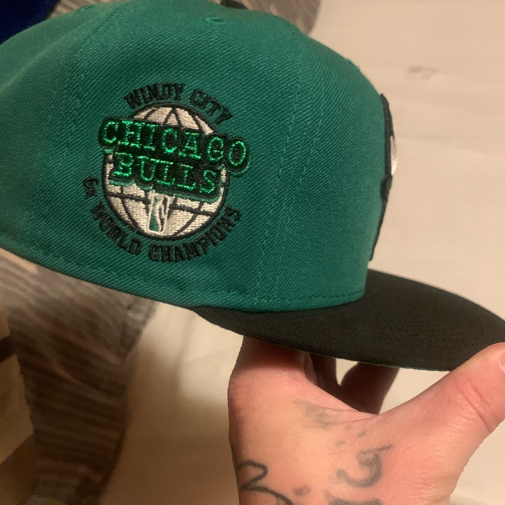 New era Kelley green bulls snap back - Picture 2 of 3